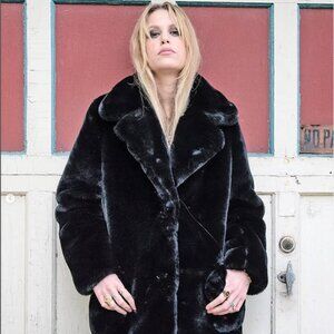 New Straight To Hell Stevie Black Fur Coat